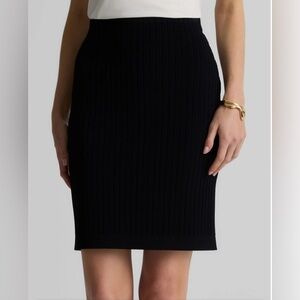ST. John knit Elegant Black Pencil Skirt